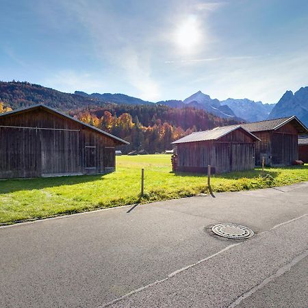Chalet Alpengluehen ガルミッシュ・パルテンキルヒェン エクステリア 写真